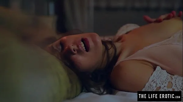 Puffy nippled milf masturbating really hard