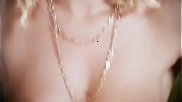 Les Petites Ecolieres