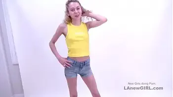 Attractive babe fucked at photoshoot casting audition