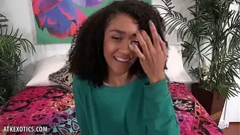 Bubbly Ariana Aimes squirts milk from her tits