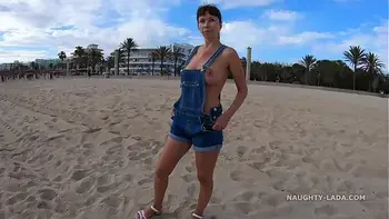 Free boobs. Topless in public