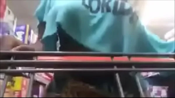 Public Titties flashing