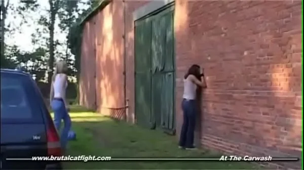 HINDOESTAANSE ALICIA IN EEN CATFIGHT