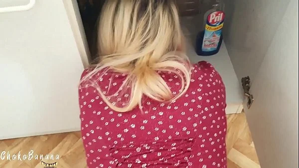 Stepsister quick fuck while she is cleaning