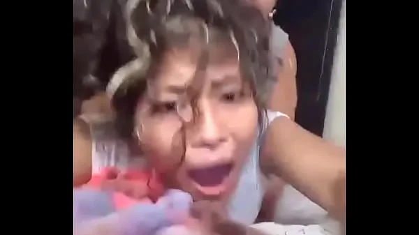 Le gusta por el culo.