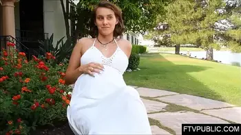 Pregnant teen public fingering