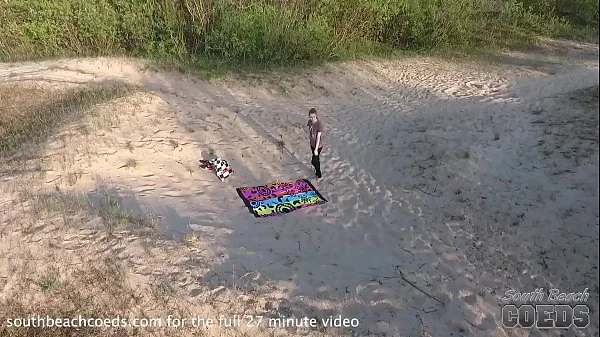 19yo areana fox naked and masturbating on the beach