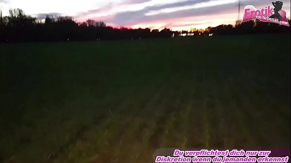 Deutsche junge amateur Latina teen beim outdoor fick auf der Wiese POV