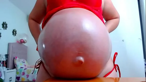 active pregnant belly