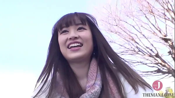 水色の下着がチラリと覗く変態自転車ライド [bunc 001]