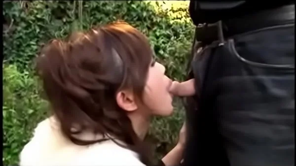 Hot Girl Picked Up and Swallowing Load