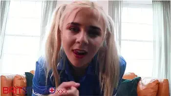 Wank For Hot Blonde Student 18+ Nurse With Ellie Shou And Blonde Nurse