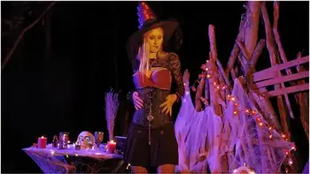 Kelly Dolls The Witch