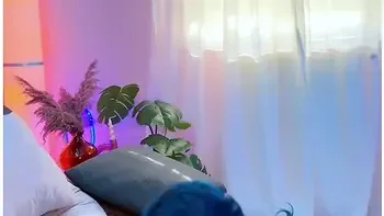 I Just Want To Find A Guy Willing To Fuck Me!! - A Fan Comes To