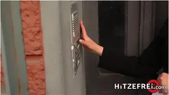 Gabi Gold Stuffing Her Pussy With A Big Dildo