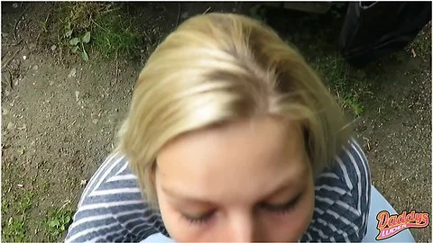 Daddys Luder - Public Deepthroat