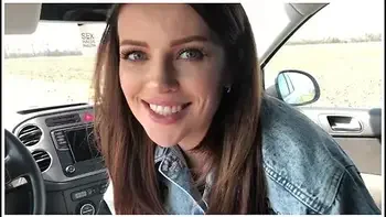 Luna Roulette - She Gave Her First Blowjob In Car