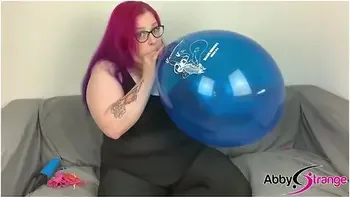 Deutsche Gothic Bbw Looner Video: Blow To Pop Miss Snapback Ballons