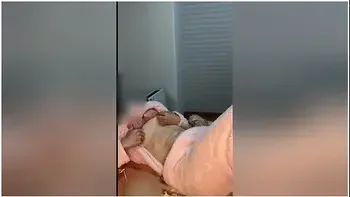 When I Watched Av ,i Got Horny... A Beautiful Housewife Convulsed With Her First Masturbation