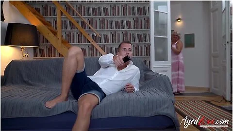 Blonde Mature Big Boobs Solo Masturbation