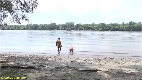 Stepson Fucks Stepmom On Public Beach