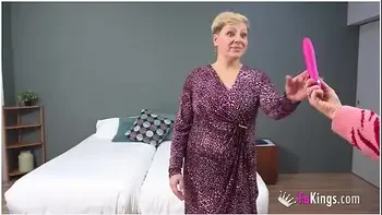 Amateur Rookie Has Never Fucked An Older Stepmommy... Until He Met Sara Duval!