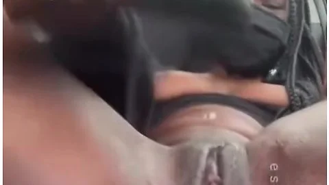 (full Video!) Ebony Slut Squirting And Creaming From Fucking Cucumbers