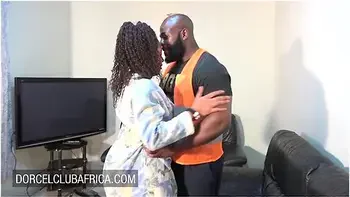 Curvy Ebony Housewife Seduces