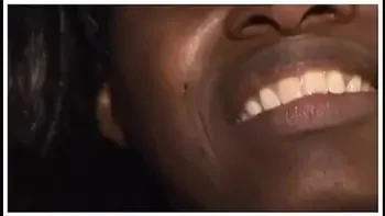 Horny ebony MILF fucked in her old cunt by white cock