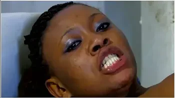 Bubble Butt Black Slut Does Anal With Huge White Cock