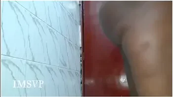 Jack Off To My Phat Bubble Ass Squirting All Over The Place