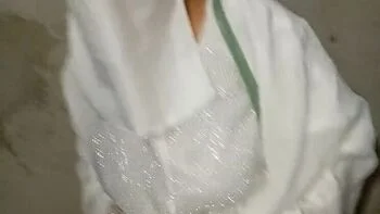 Blonde Muslim Girlfriend Long Time No See Fucks Hard After Meeting