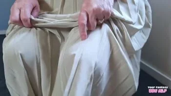 BBW Stepmom Pantyhose Voyeur - Amateur MILF Fetish Homemade