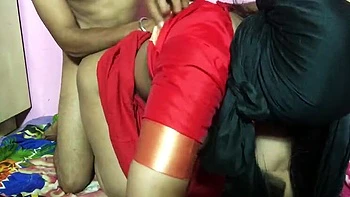 Desi Bhabhi Doggy Style Fuck with Boss Part 2 - Horny Indian Homemade