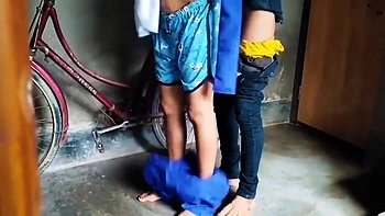 Indian Student 18+ Gets Fucks By Her Young Teacher