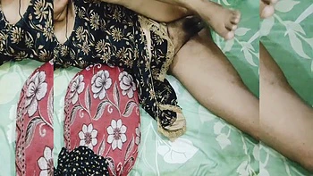 Bhabi Ki Chudai ( ) Gand Me Ronay Lagi