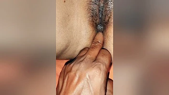 Bhabhi Ki Chud Me Hat Dalke Mall Nikal Diya