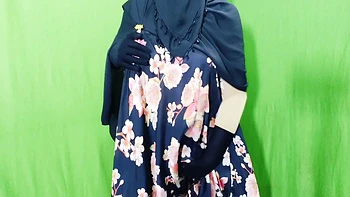 Muslim Hijabi Beautiful Housewife Fucking With Neighbor - With Clear Hindi Audio