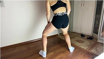 Twerk Dancing