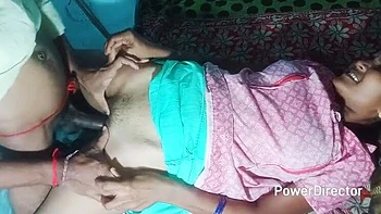 Desi Village Girl First Time Tight Pussy Sex - Teen Indian Beauty Homemade XXX