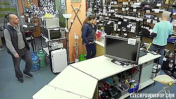 Double Penetration In The Pawnshop - Big Knockers