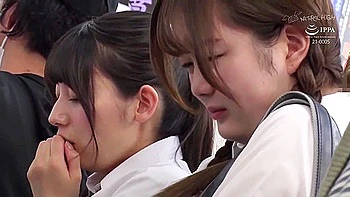 Nhdtb 827 - Girls Finger Fucked To Orgasm In Public - Sara Nakamura