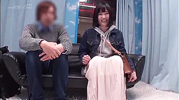 250319マジックミラー車の潮吹きエロ彼女f4