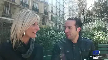 Cali Cruz s'offre une baise hard avec un inconnu