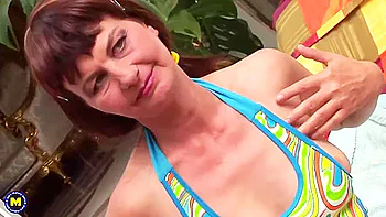 Two Mature Lesbians Do A Fucking Hot Teeny Slut With Safina, Lenore And Sheri