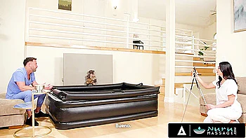 Masseuse Gets Hot Cum On Her Face Spanish Subtitles