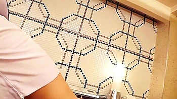 [ktra-339] A Beautiful Girl Wearing Glasses: 10 Girls, Continuous Sex, 38 Hours, A Set Of 2 Dvds 13