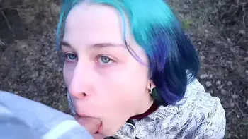 Fucked a singing girl in the woods by the road | Laruna Mave