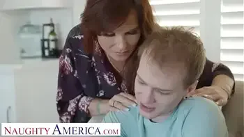 Naughty America - Hot MILF Syren De Mer loves cock