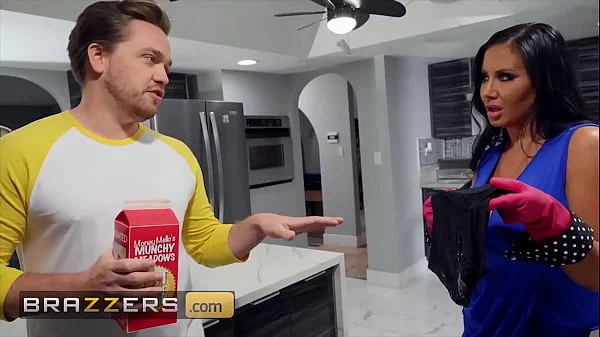 (Kyle Mason) Is A Lazy College Student And His New Stepmom (Sybil Stallone) Wont Have His Attitude - Brazzers
